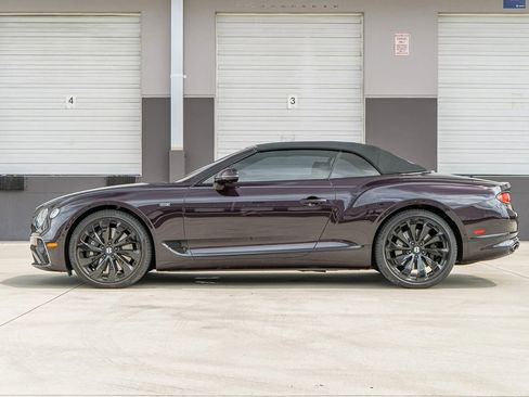 Used 2024 Bentley Continental GT V8 image 3