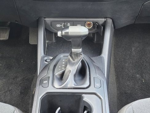 Used 2025 Kia K4 LXS image 16