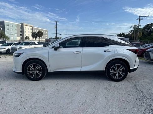 Used 2025 Lexus RX 350 Premium w/ Accessory Package (Z1) FWD image 4