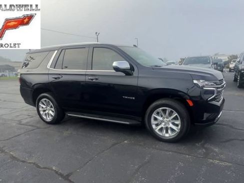 Used 2023 Chevrolet Tahoe Premier RWD image 2