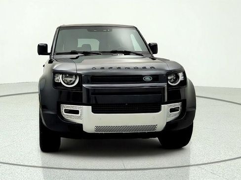Used 2023 Land Rover Defender 110 S AWD/4WD image 2