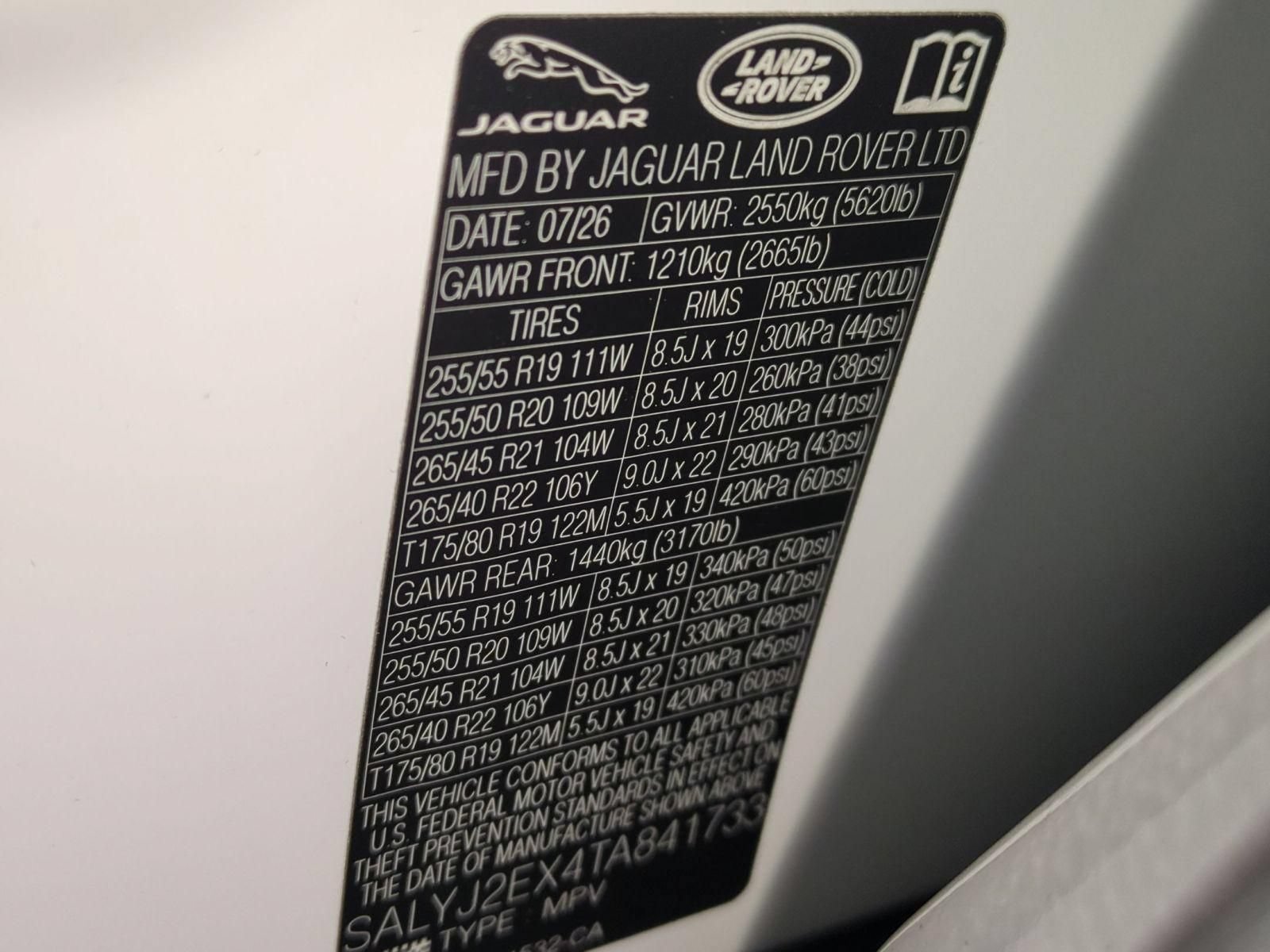 New 2026 Land Rover Range Rover Velar S AWD/4WD image 31