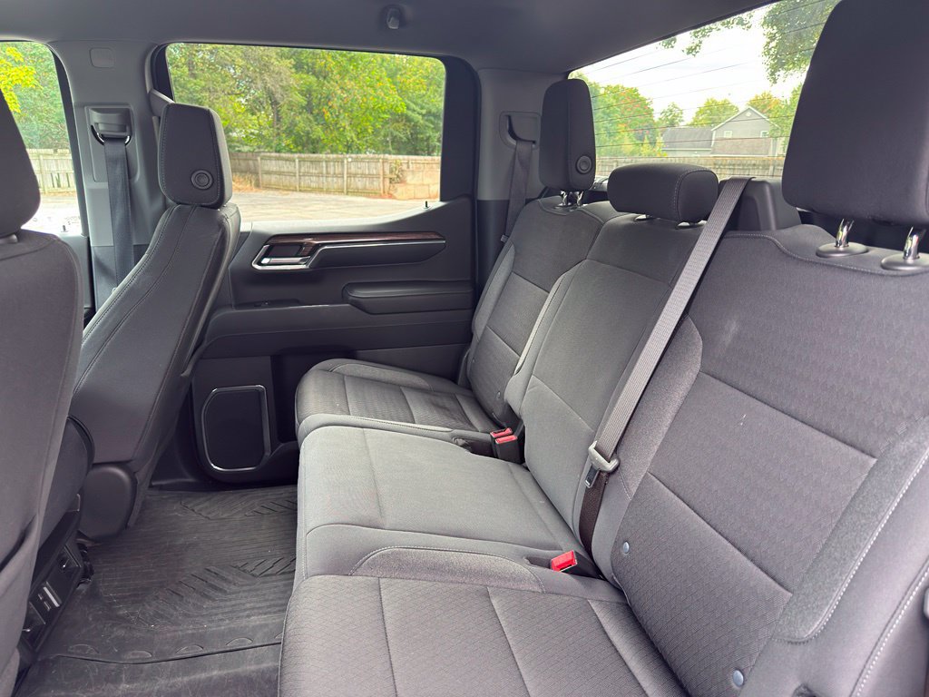 Used 2024 Chevrolet Silverado 1500 LT Trail Boss AWD/4WD image 24
