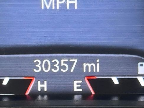 Certified 2022 Jeep Cherokee Limited image 10