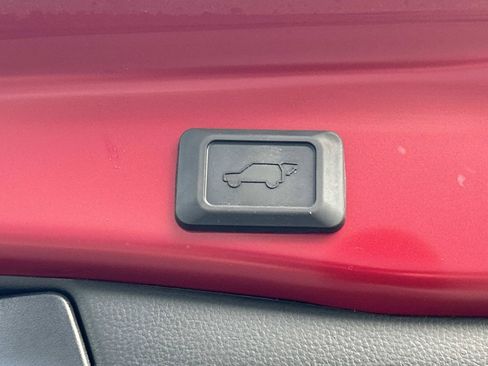 Used 2024 Toyota RAV4 XLE Premium w/ Weather Package FWD image 10
