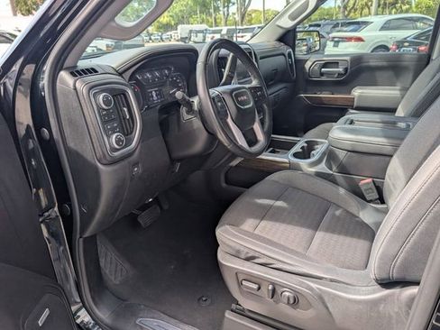Used 2019 GMC Sierra 1500 Elevation w/ Elevation Value Package AWD/4WD image 11