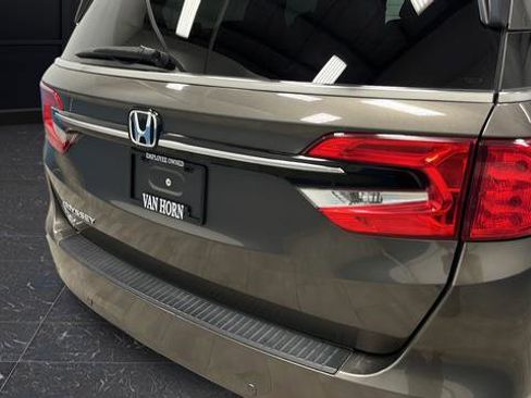 Used 2023 Honda Odyssey EX-L image 39
