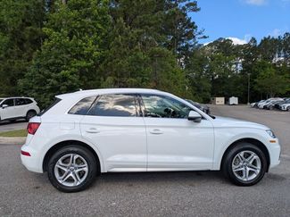 Used 2019 Audi Q5 2.0T Premium w/ Convenience Package AWD/4WD video 4