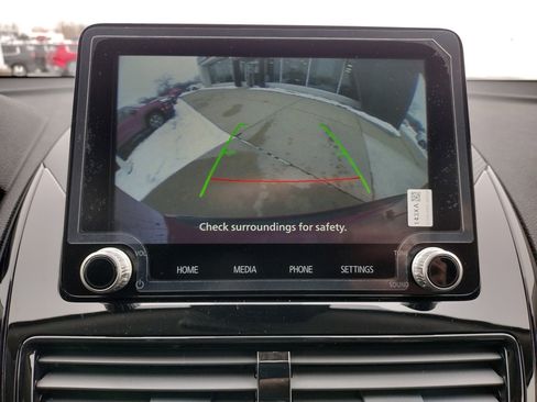 New 2026 Mitsubishi Eclipse Cross LE image 5