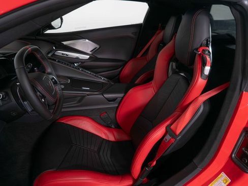 Used 2021 Chevrolet Corvette Stingray Premium Cpe w/ 3LT image 15