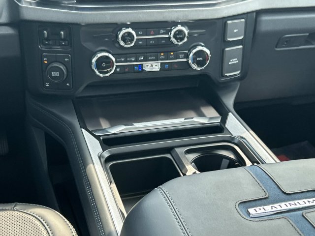 New 2026 Ford F250 Platinum AWD/4WD image 17
