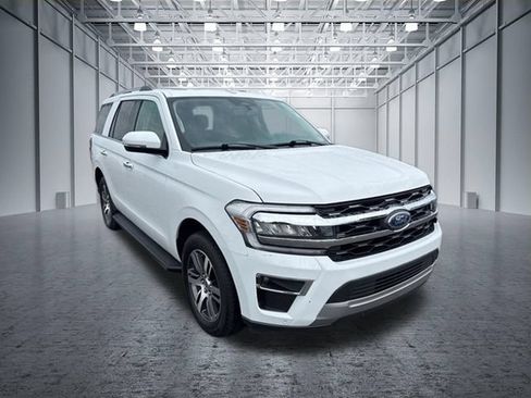 Used 2024 Ford Expedition Limited RWD image 7