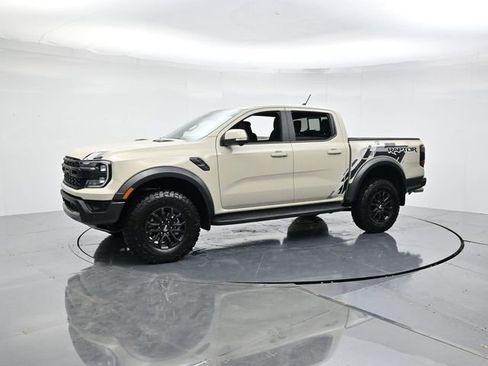 Used 2025 Ford Ranger Raptor image 5