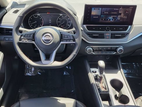 New 2026 Nissan Altima 2.5 SR FWD image 5