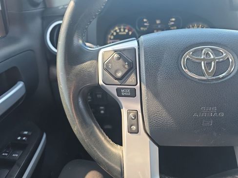 Used 2018 Toyota Tundra Limited w/ Limited Premium Package image 27