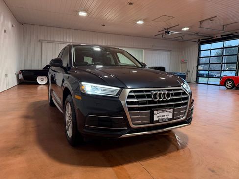 Used 2020 Audi Q5 2.0T Premium w/ Convenience Package image 6
