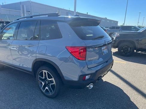 Used 2023 Honda Passport Elite image 4