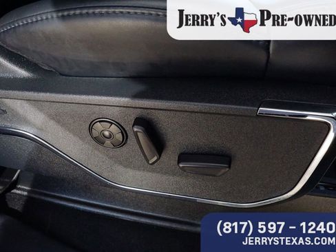 Used 2025 Ford F250 Platinum image 25