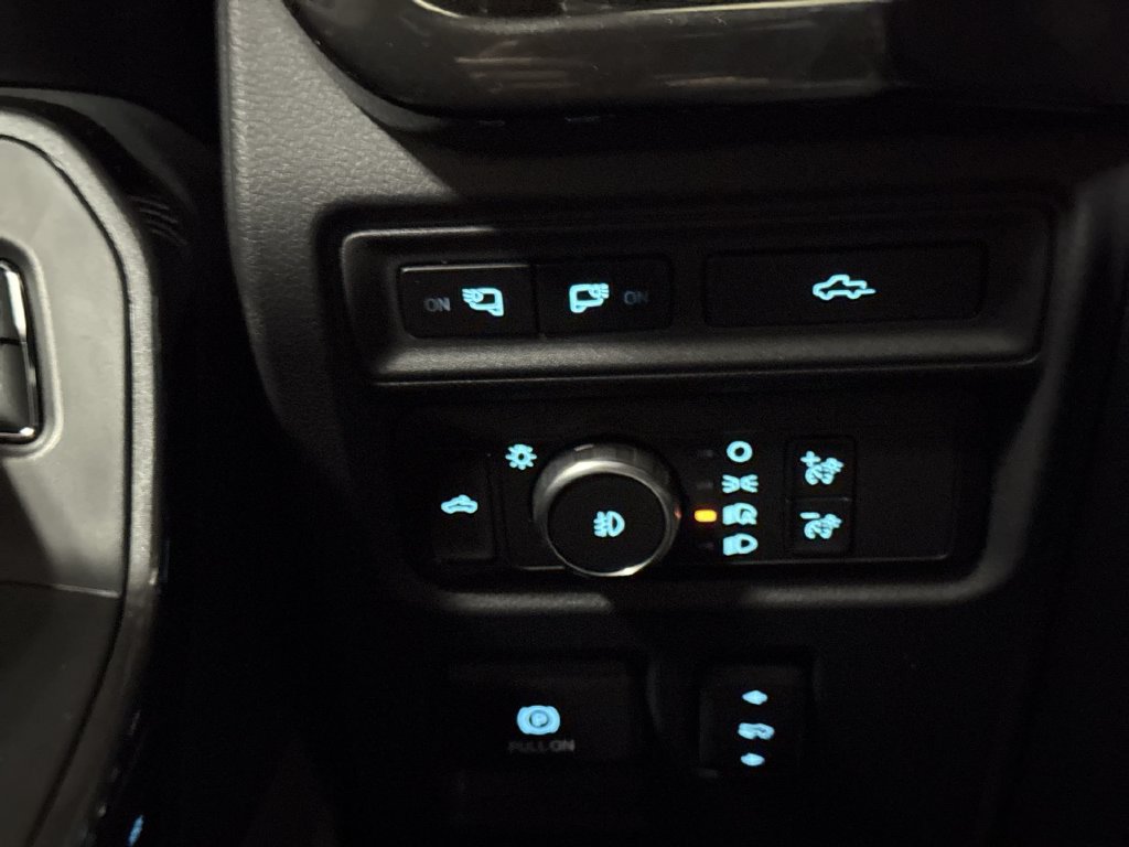 Used 2021 Ford F150 XLT w/ Equipment Group 302A High AWD/4WD image 18