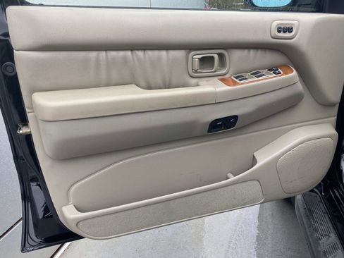 Used 2002 INFINITI QX4 2WD image 14