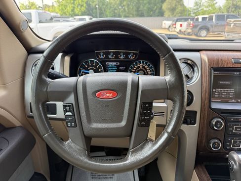 Used 2013 Ford F150 Lariat w/ Mid Equipment Group RWD image 22
