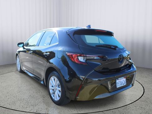 Used 2023 Toyota Corolla SE image 6