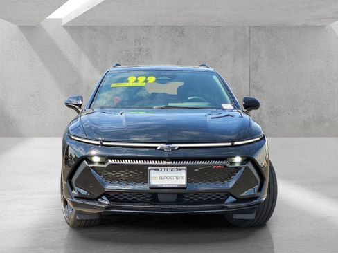 Used 2026 Chevrolet Equinox EV RS image 2