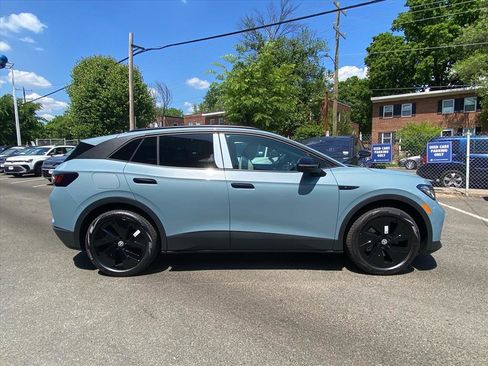 New 2026 Volkswagen ID.4 Pro S RWD image 2