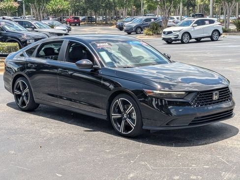 Certified 2024 Honda Accord Sport image 3