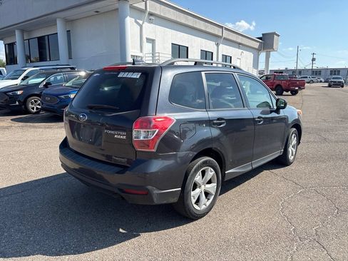 Used 2016 Subaru Forester 2.5i Premium AWD/4WD image 7