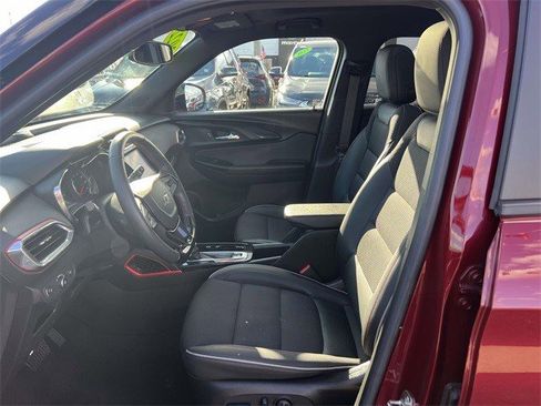 Certified 2022 Chevrolet TrailBlazer RS w/ Sun and Liftgate Package image 14