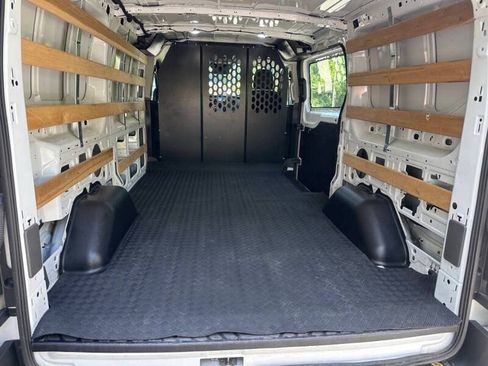 Used 2025 Ford Transit 250 Low Roof w/ Exterior Upgrade Package RWD image 18