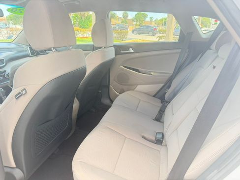 Used 2020 Hyundai Tucson Value FWD image 27