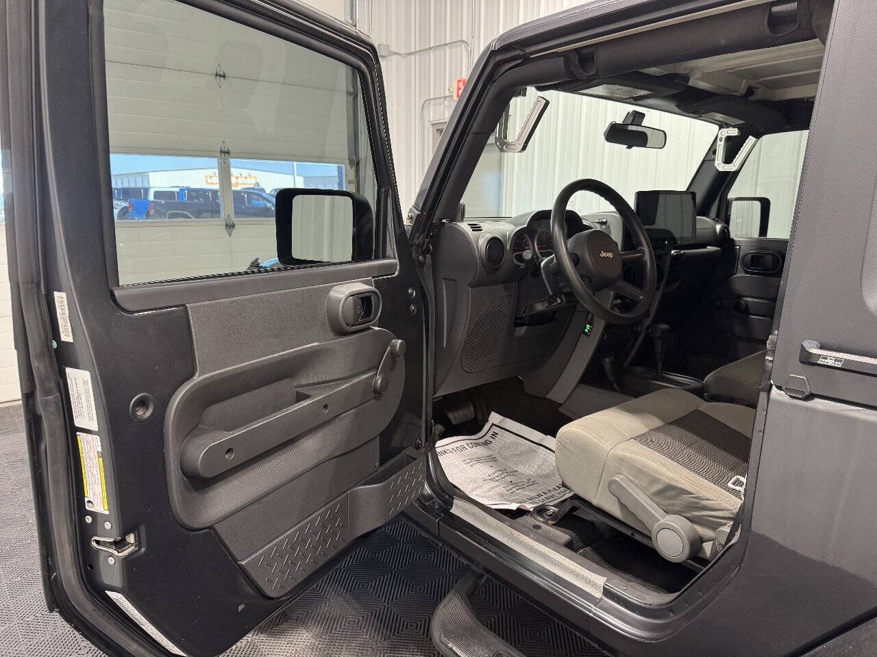 Used 2010 Jeep Wrangler Sport AWD/4WD image 5