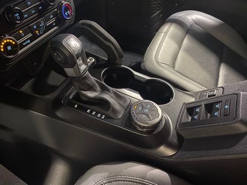 Used 2024 Ford Bronco Big Bend image 14