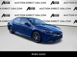Used 2023 Toyota Camry SE video 2
