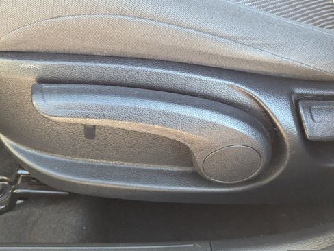 Certified 2023 Kia Seltos LX image 21