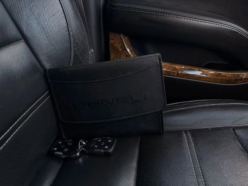 Used 2015 GMC Yukon Denali w/ Premium Package image 40