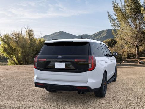 New 2025 Ford Expedition Tremor image 8