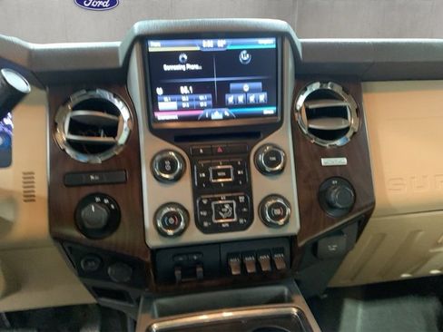 Used 2016 Ford F350 Lariat w/ Lariat Ultimate Package image 13