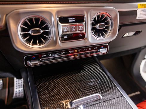 Used 2026 Mercedes-Benz G 63 AMG AMG G 63 - POLAR WHITE - DELIV image 47