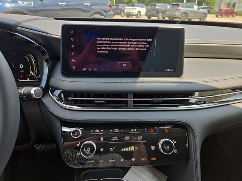 Used 2026 INFINITI QX60 Luxe w/ Cargo Package image 12