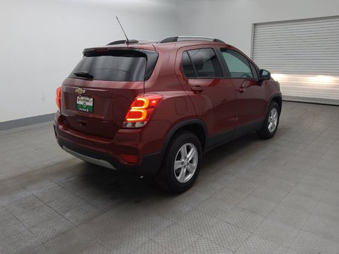 Used 2022 Chevrolet Trax LT w/ Driver Confidence Package AWD/4WD image 9