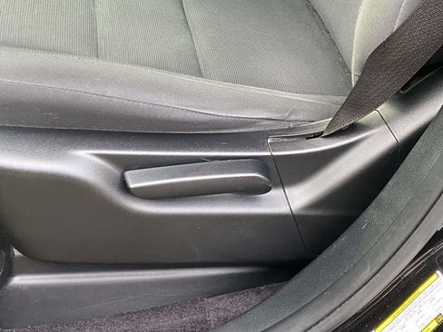 Used 2016 Jeep Grand Cherokee Laredo image 14