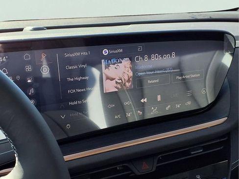 New 2026 Buick Envision Sport Touring AWD/4WD image 7