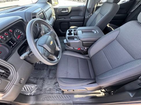 Used 2022 Chevrolet Silverado 1500 Custom image 17