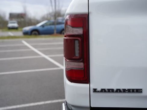 Used 2022 RAM 1500 Laramie AWD/4WD image 39