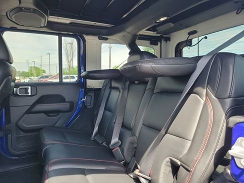 Used 2020 Jeep Wrangler Unlimited Rubicon AWD/4WD image 28