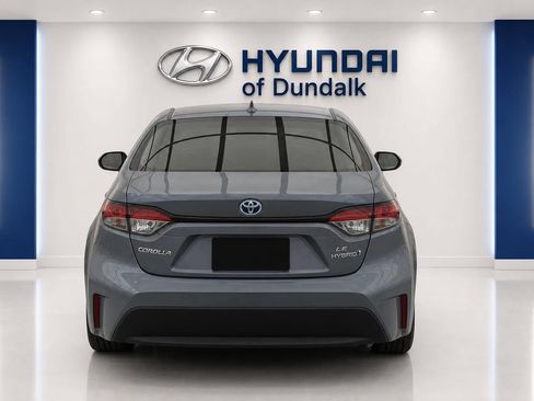 Used 2023 Toyota Corolla LE FWD image 4