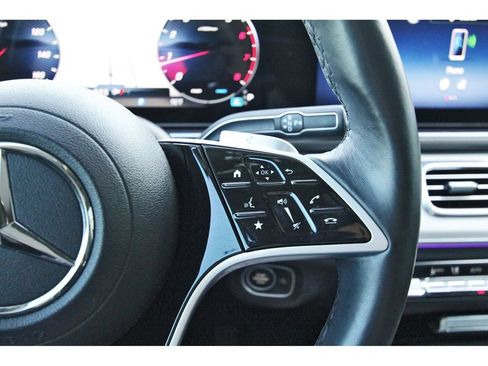 Used 2024 Mercedes-Benz GLE 450 4MATIC w/ AMG Line Exterior image 20